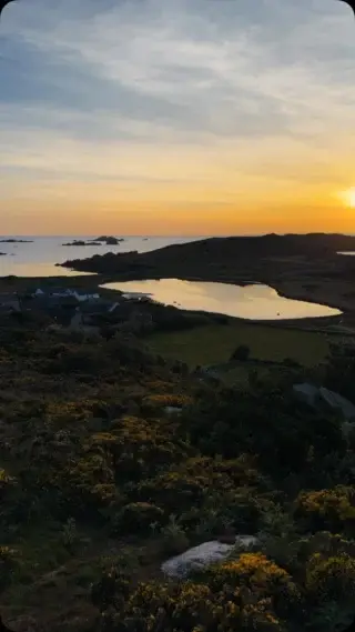 A rare last-minute escape to Hell Bay…

We have a small opening from this Friday. Come for a long weekend, or linger a little longer and let island time work its magic.

Sea breezes, quiet beaches, spectacular sunsets and space to properly switch off await.

For our best available rate, call the team on 01720 422947.

#HellBayHotel #Bryher #IslesOfScilly #LuxuryTravelUK #HiddenBritain